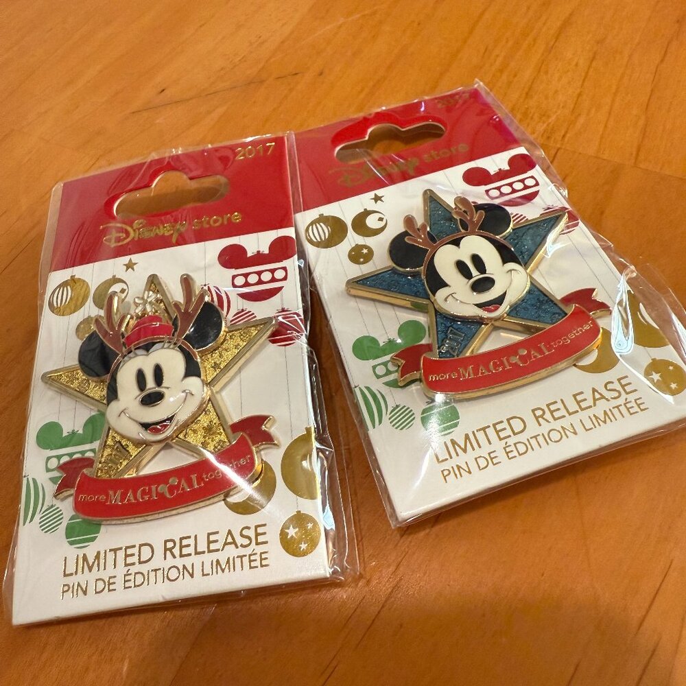 Limited Release 2017 Disney Store Pin Trading Mickey and Minnie Pin Set